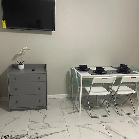 Adorable Suite In Tampa. Exterior foto