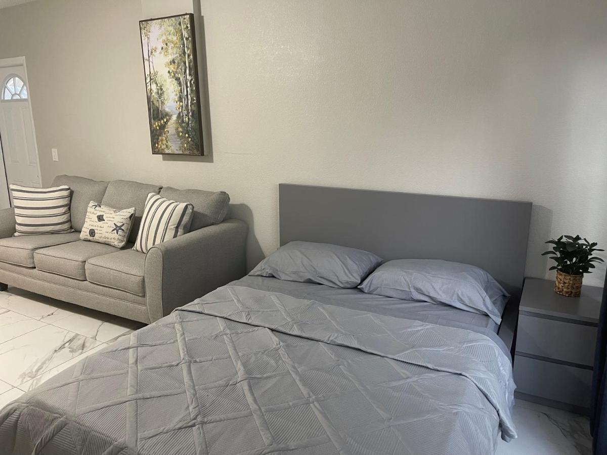 Adorable In Tampa. Holiday home Tampa